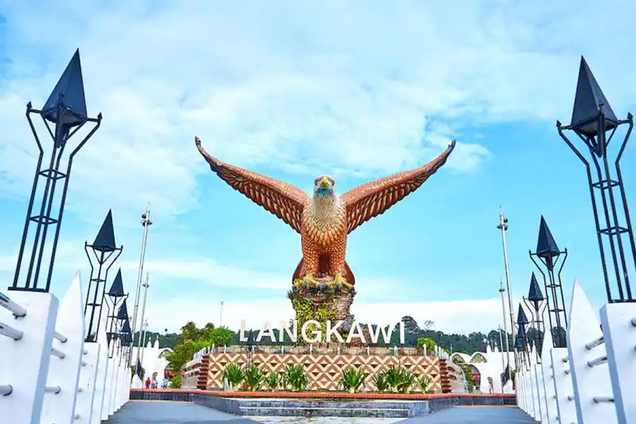 MALAYSIA: Kuala Lumpur – Langkawi with Sightseeing and Activities